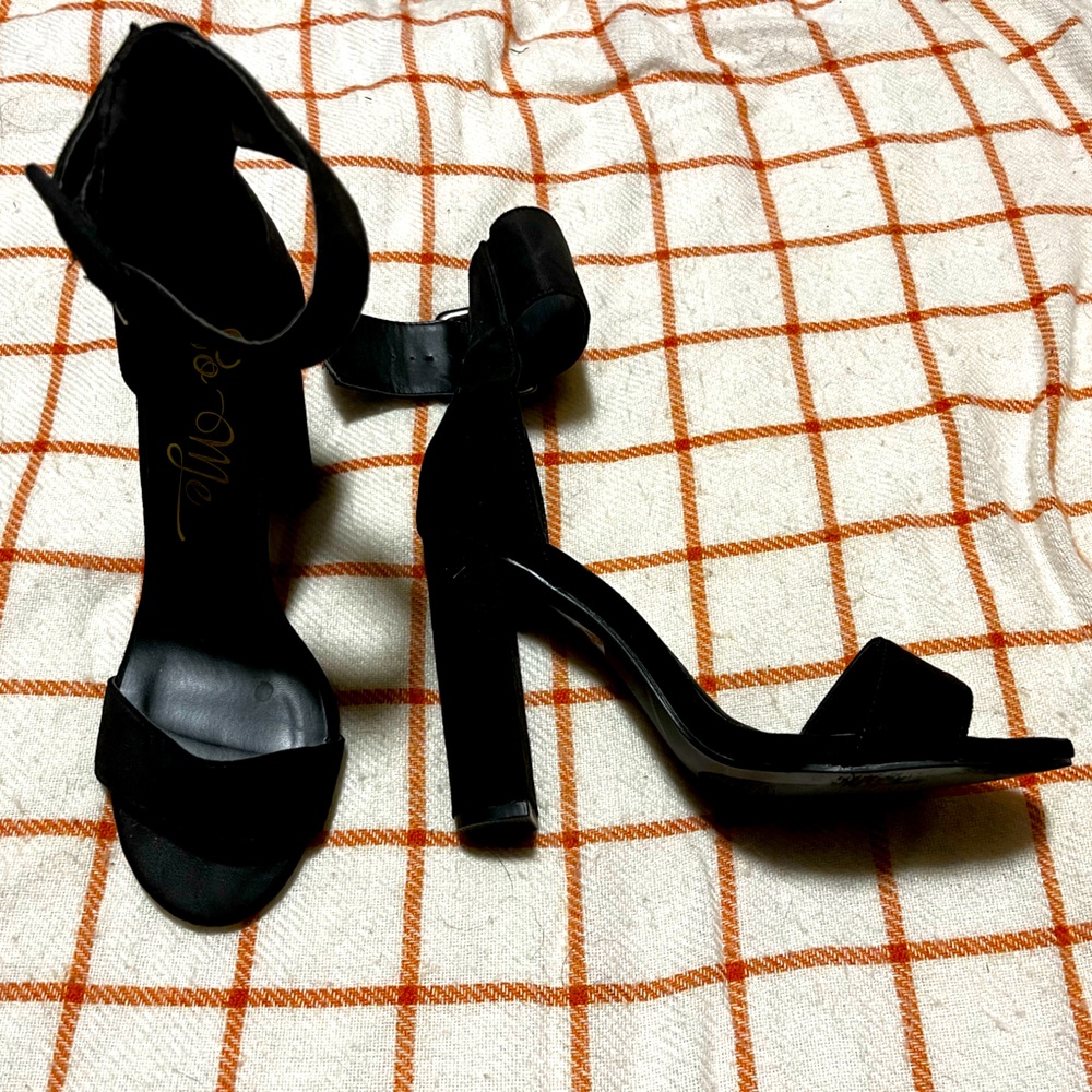Black heels